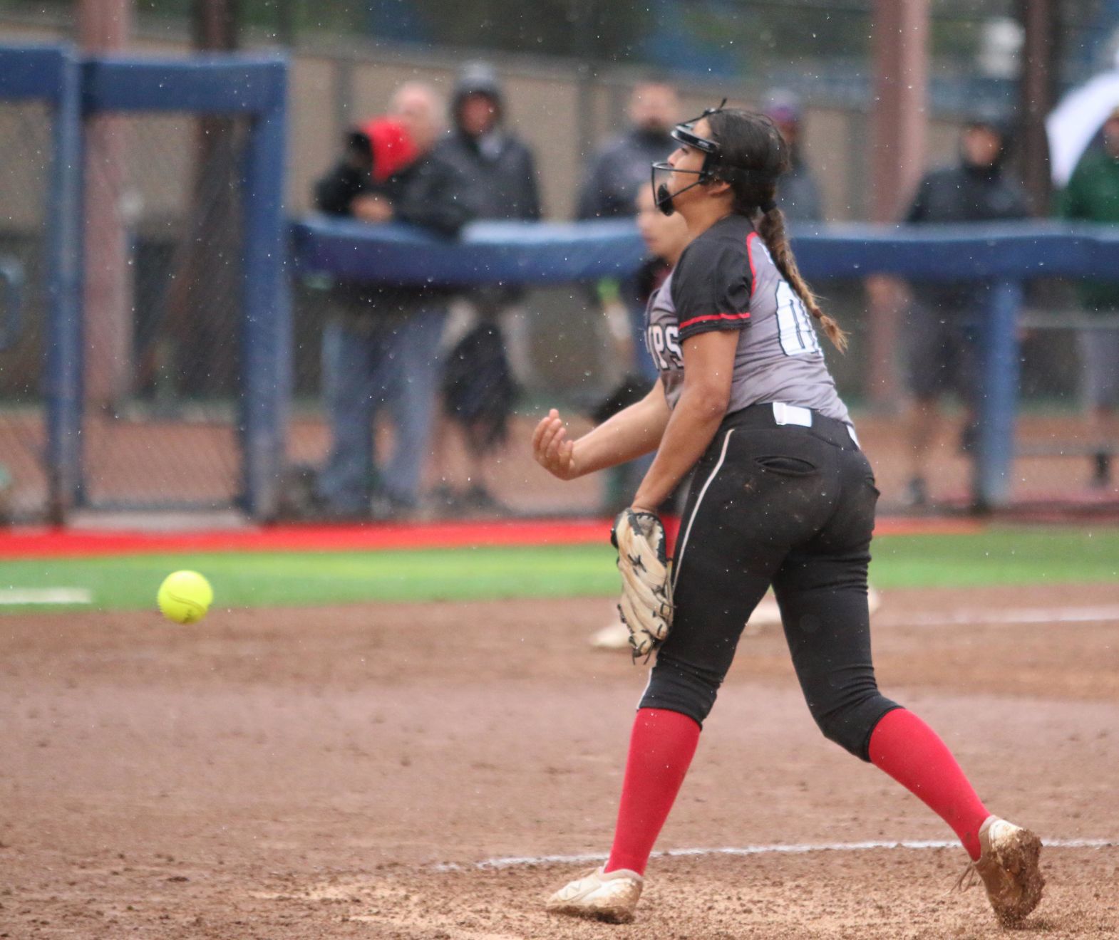 Late rally falls short, Bullpups end season as runner-up in Division II
